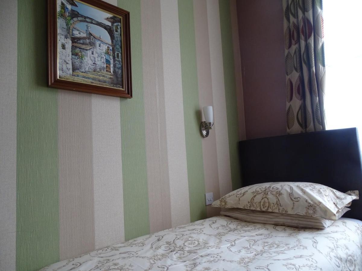 The Lansdowne Bed & Breakfast Leamington Spa Ngoại thất bức ảnh